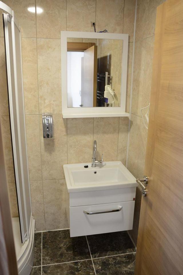 Sts Hotel Luleburgaz Room photo